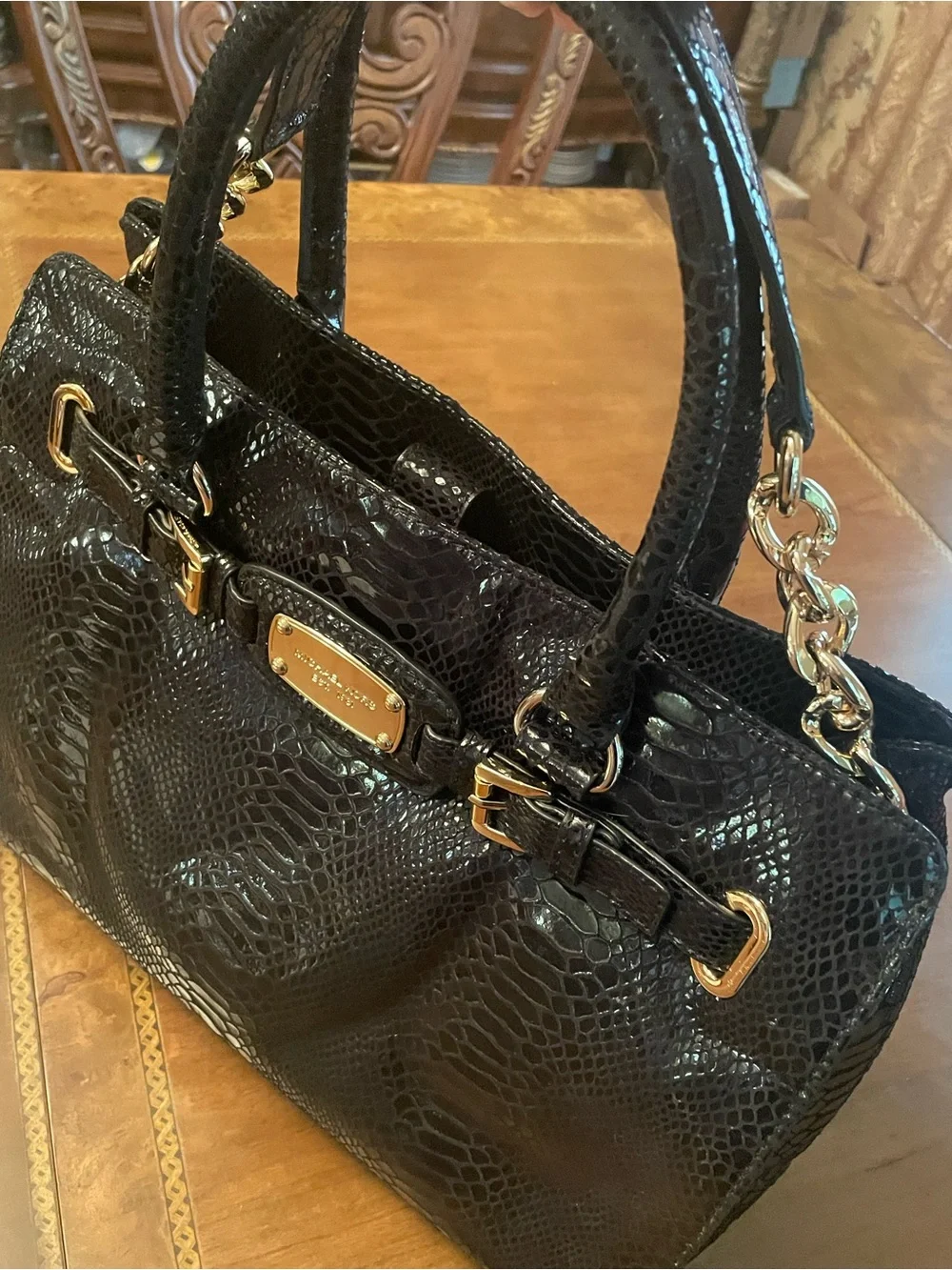 Michael Kors Genuine leather large Tote Handbag in Black